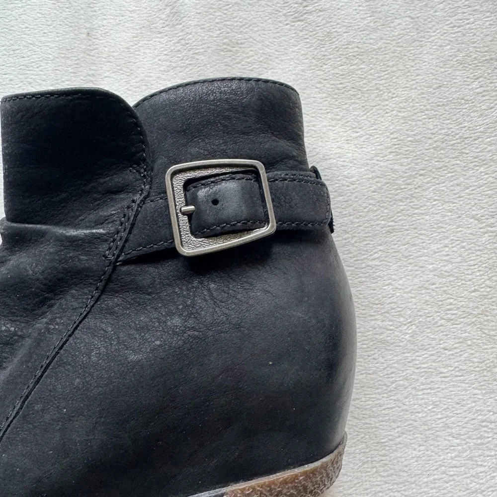 Dansko booties - Picture 2 of 9